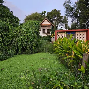 Mia Mararikulam