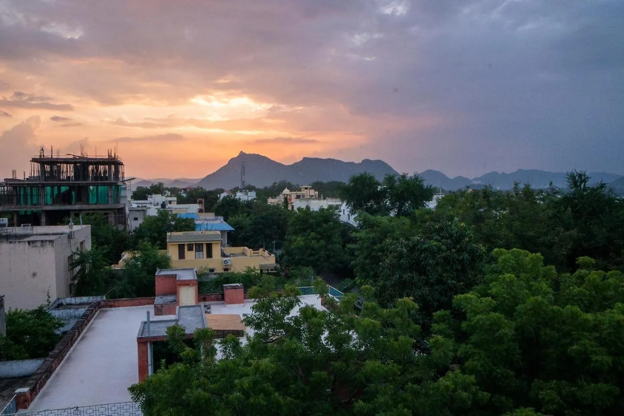 The Lavitra Lakeview Hotel Udaipur