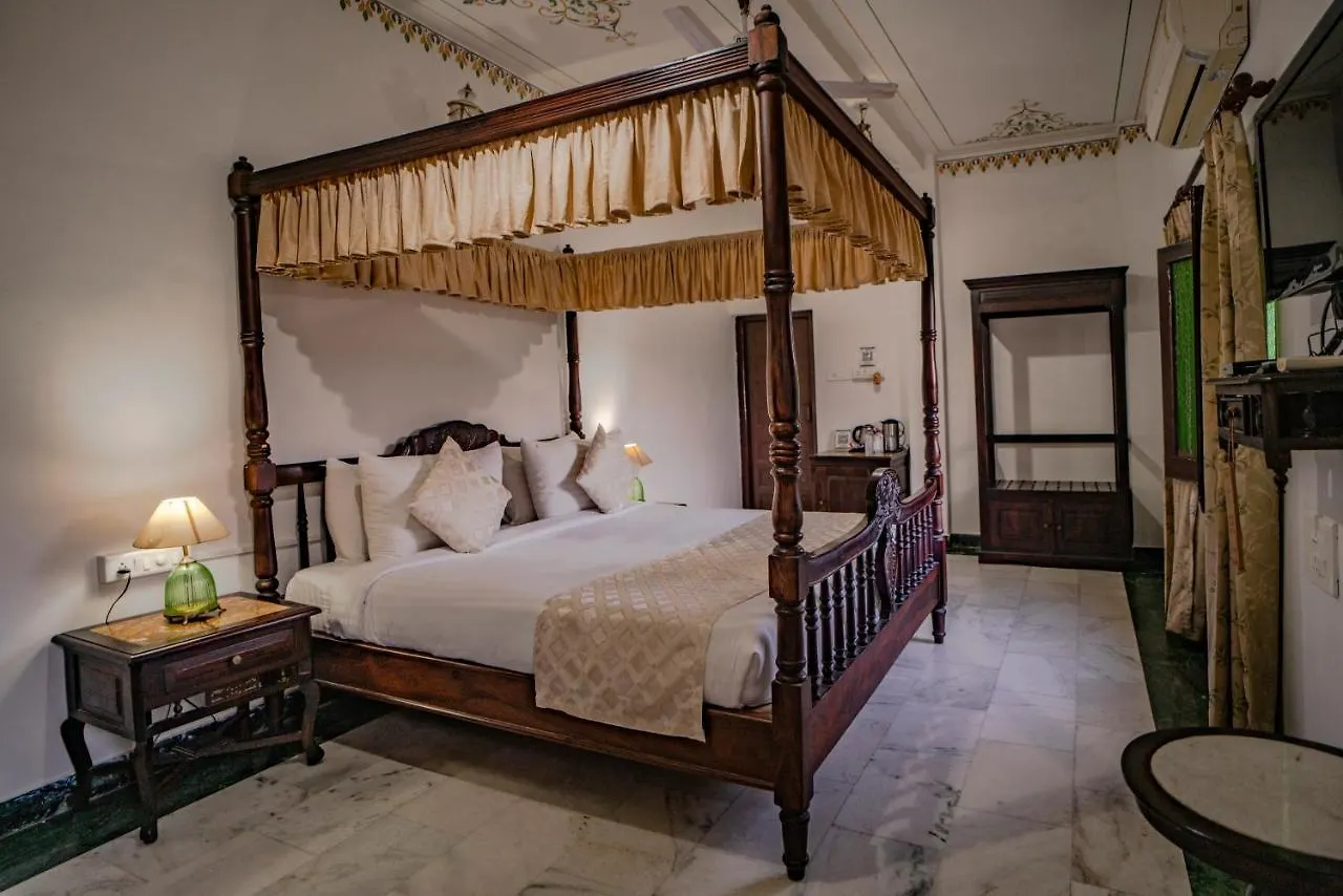 The Lavitra Lakeview Hotel Udaipur