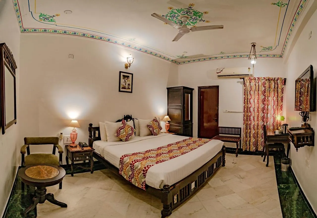 The Lavitra Lakeview Hotel Udaipur