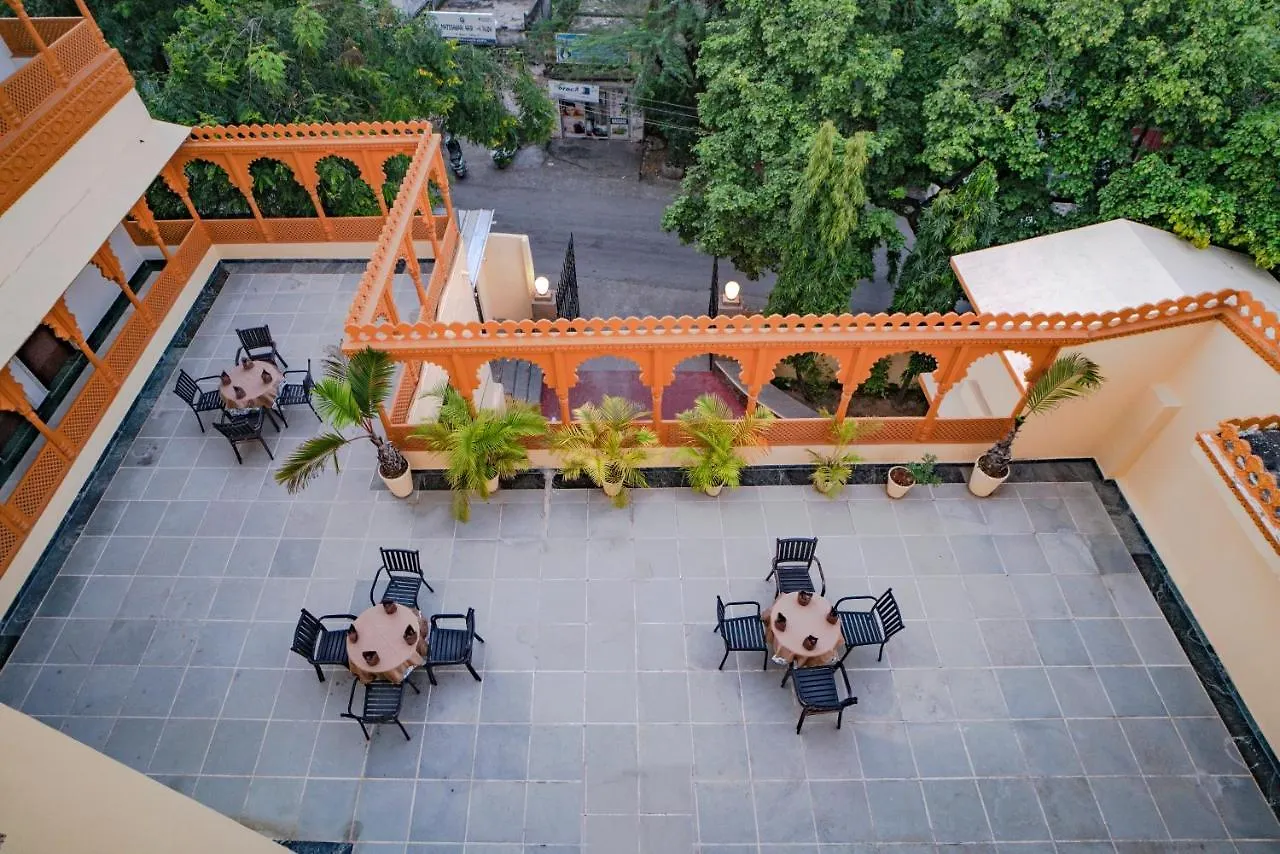 The Lavitra Lakeview Hotel Udaipur 3*,  India