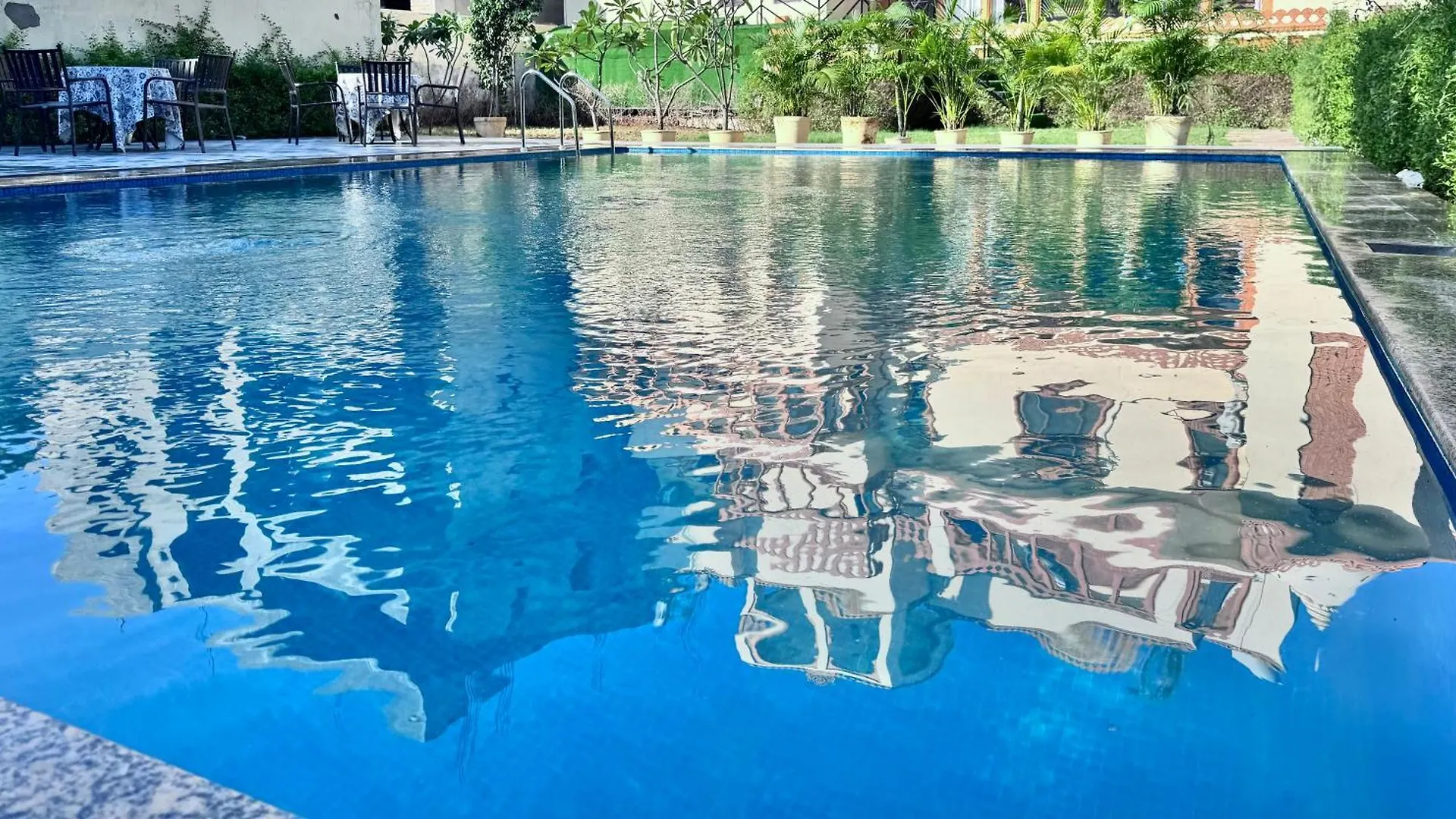 The Lavitra Lakeview Hotel Udaipur 3*,  India